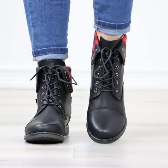 Buffalo Red Black Plaid Combat Ankles Boots Black Faux Leather - Picture 9 of 12